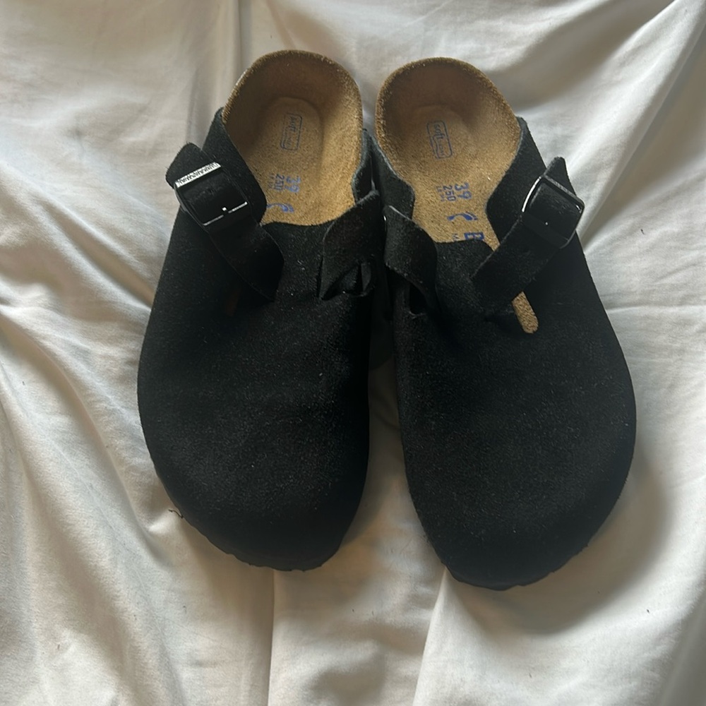 Brand new never worn Birkenstocks size 39 black